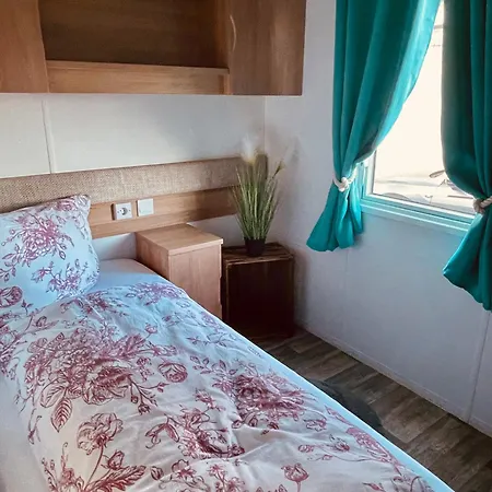 Apartament Bordeaux Neuenpleen